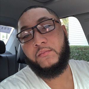 Meet your Posher, Samuel